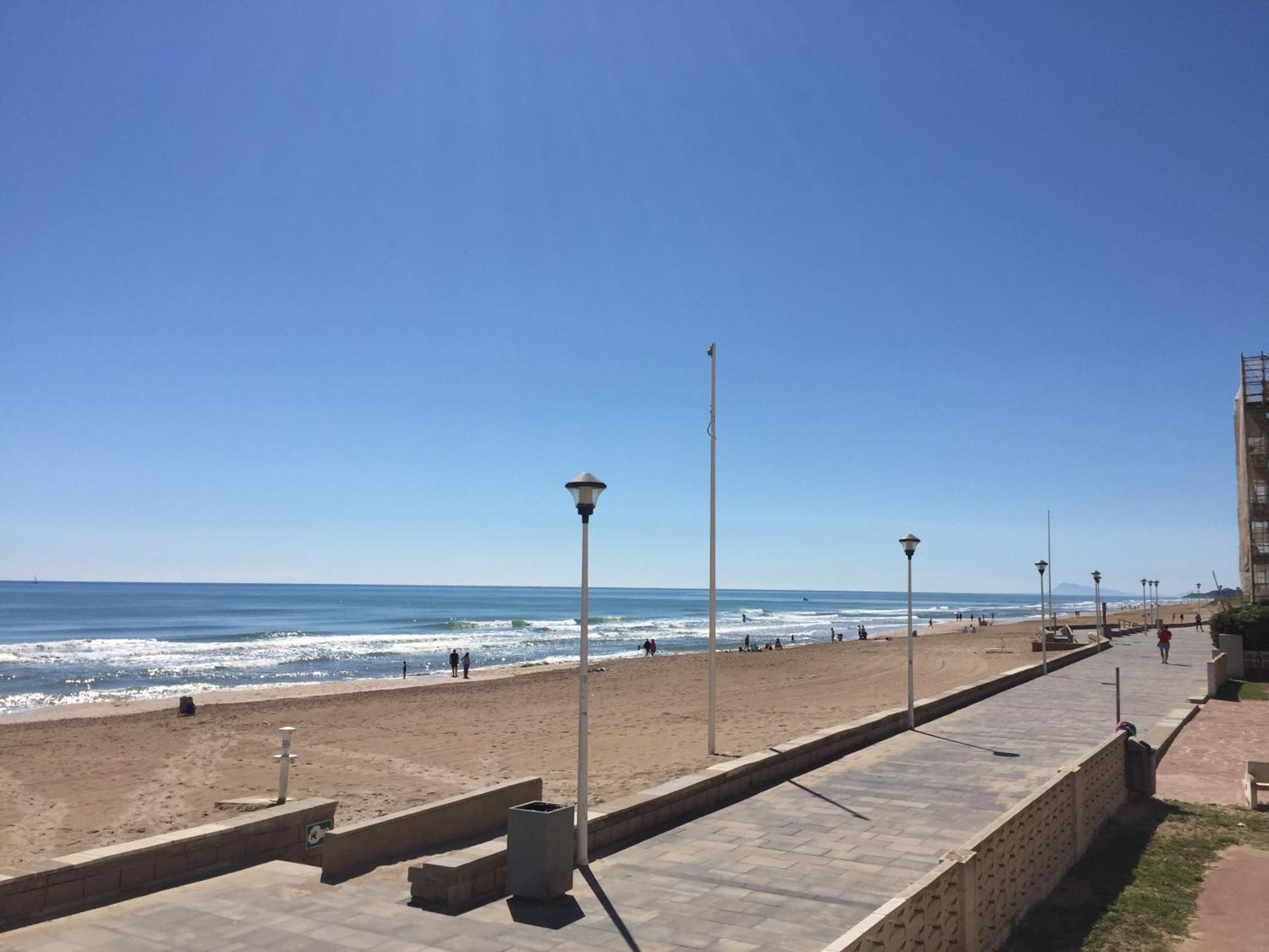 Bright Apartment Steps Away From The Beach Mareny Blau Exteriör bild